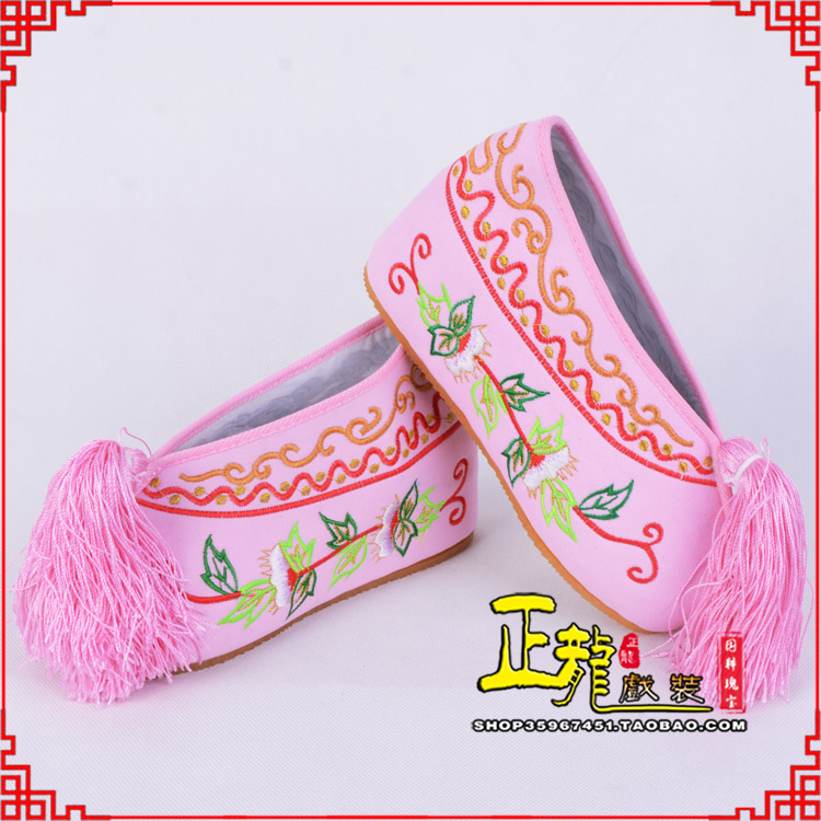 昆明花旦鞋女绣花彩鞋 舒适款草花内高彩鞋